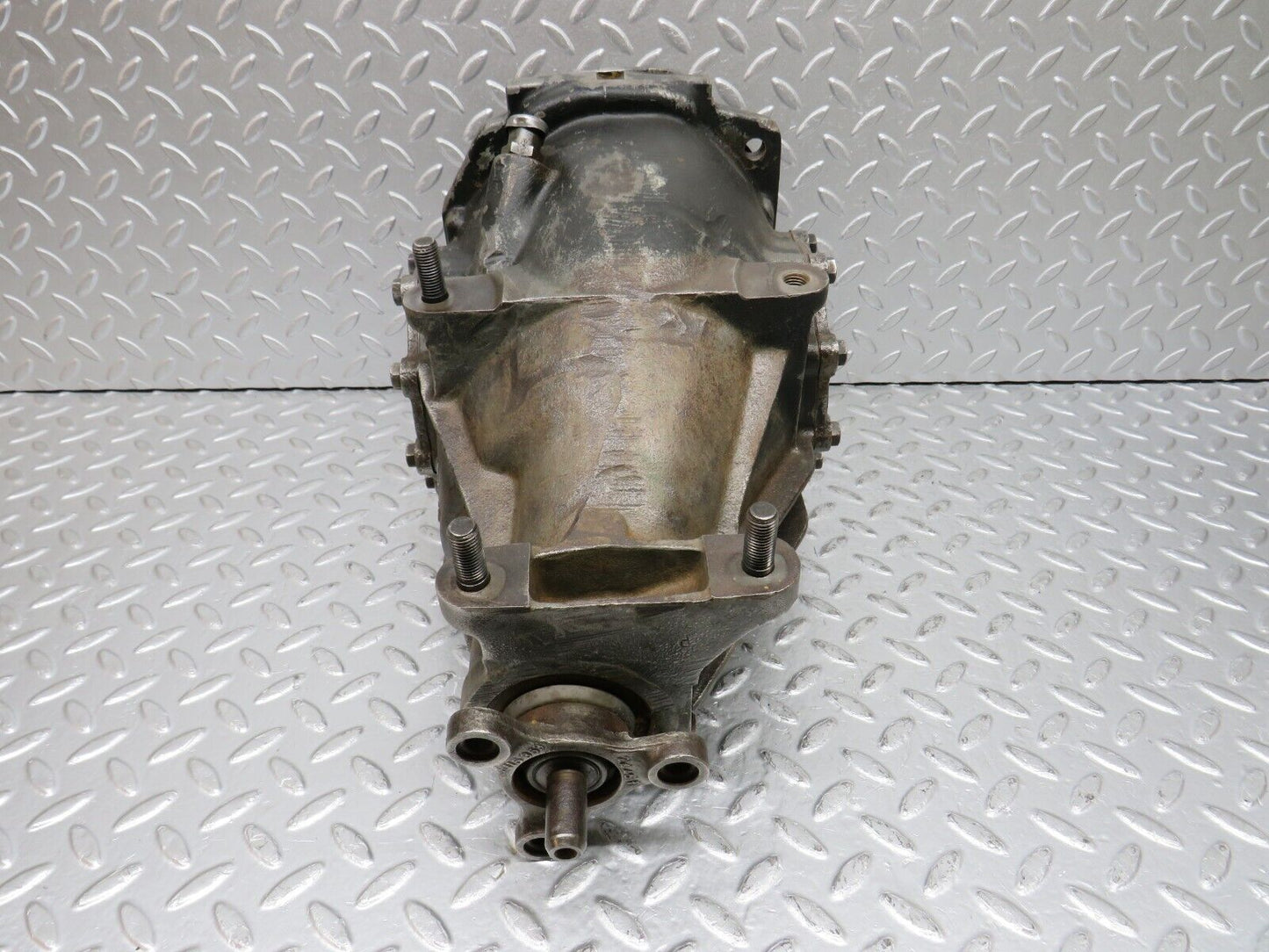 33022 Mercedes-Benz C107 R107 350 V8 Rear Differential Ratio 3.46 1163510401