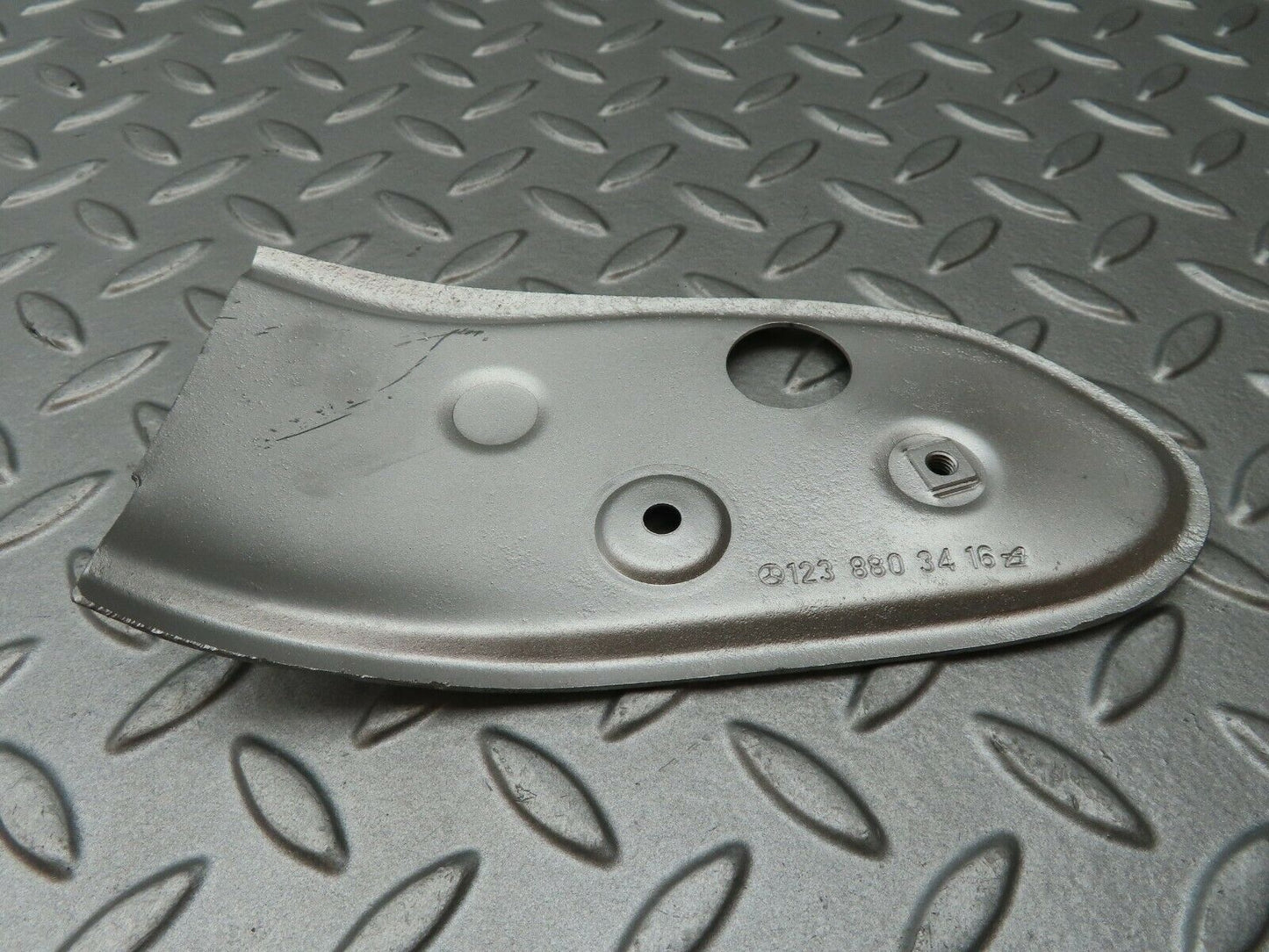 4231 Mercedes-Benz V123 240D LWB Rear Bumper Reinforcement Right 1238803416