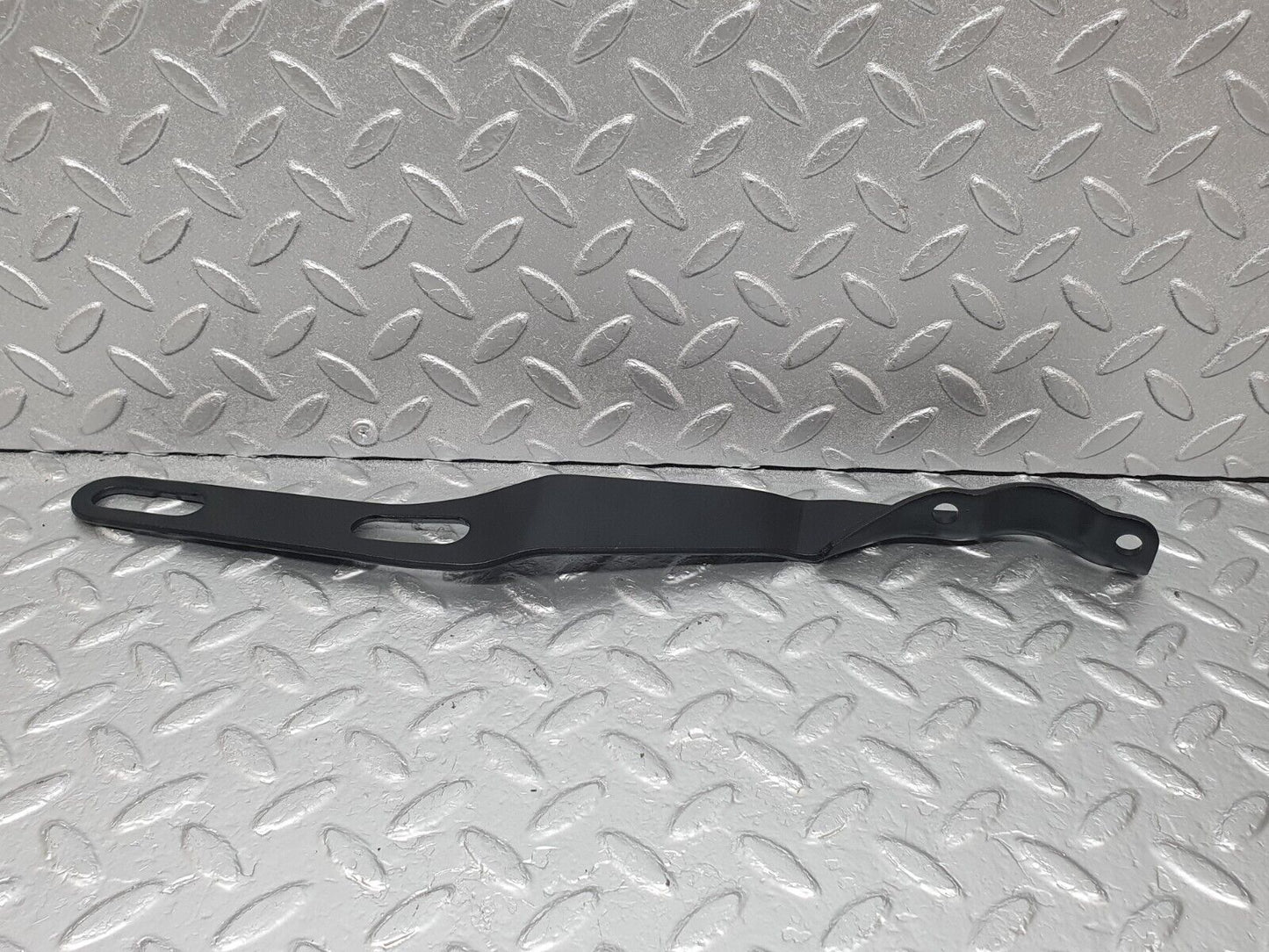 43935 Mercedes-Benz C123 230CE Coupe Exhaust Bracket