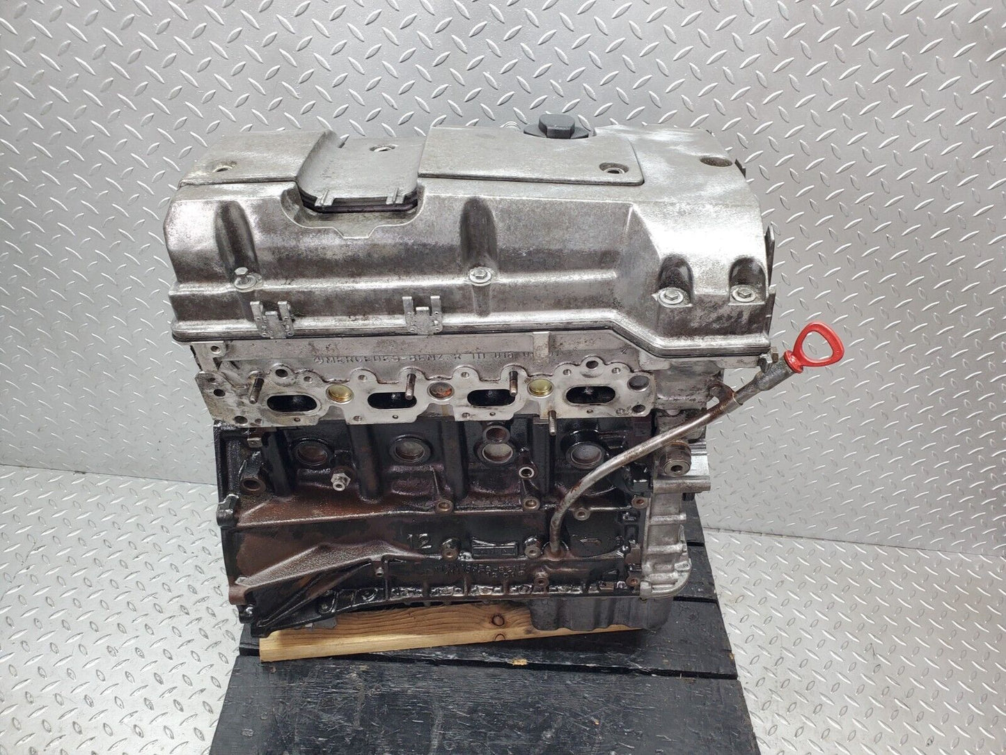 44887 Mercedes-Benz W124 220E Complete Engine 111.960 1110111201