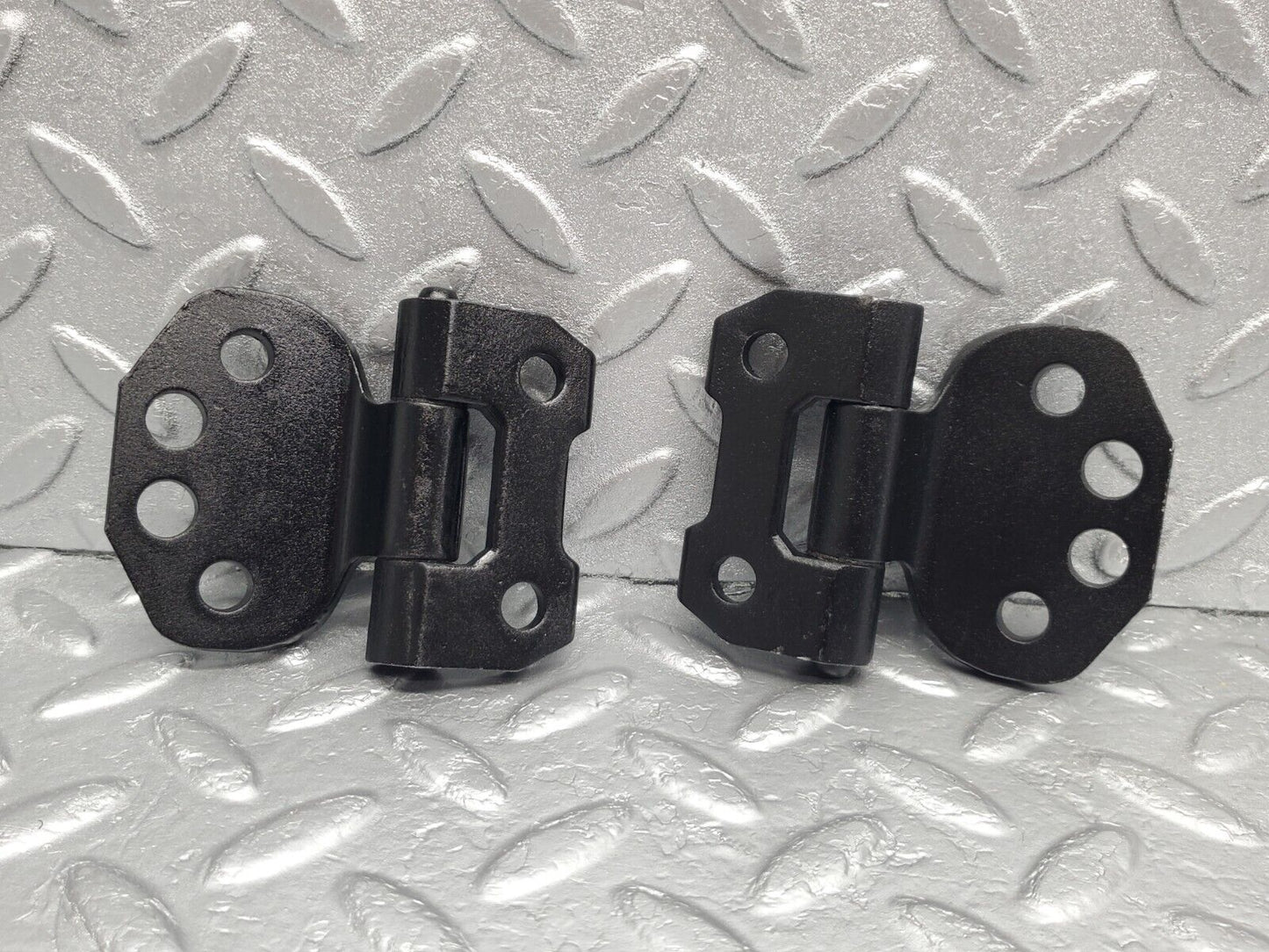 43712609