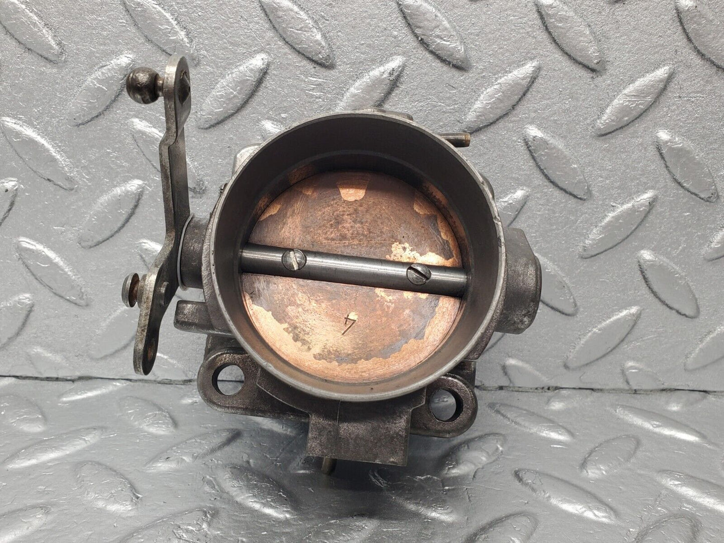 46324 Mercedes-Benz W123 230E Throttle Body Valve 0011402353