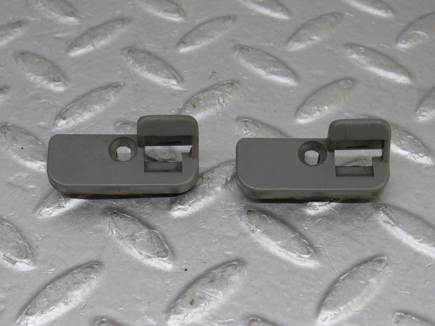 36036 Mercedes-Benz W126 420SE Parcel Shelf Storage Lid Latch 2x 1268460044