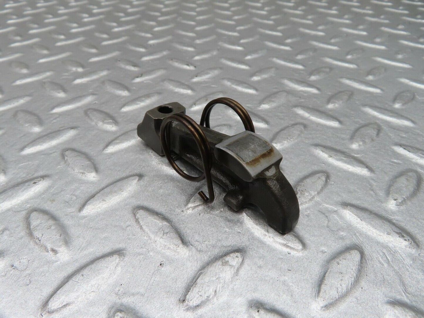 12860 Mercedes-Benz W111 220SE Valve Rocker Arm With Retaining Spring