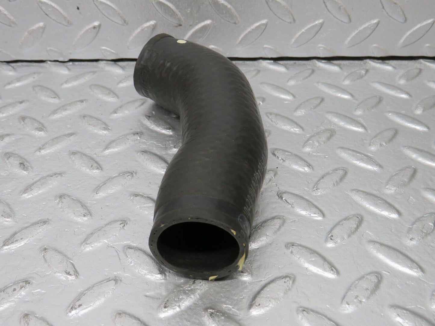 39620 Mercedes-Benz R129 320SL Coupe Radiator Hose Pipe 1042030482