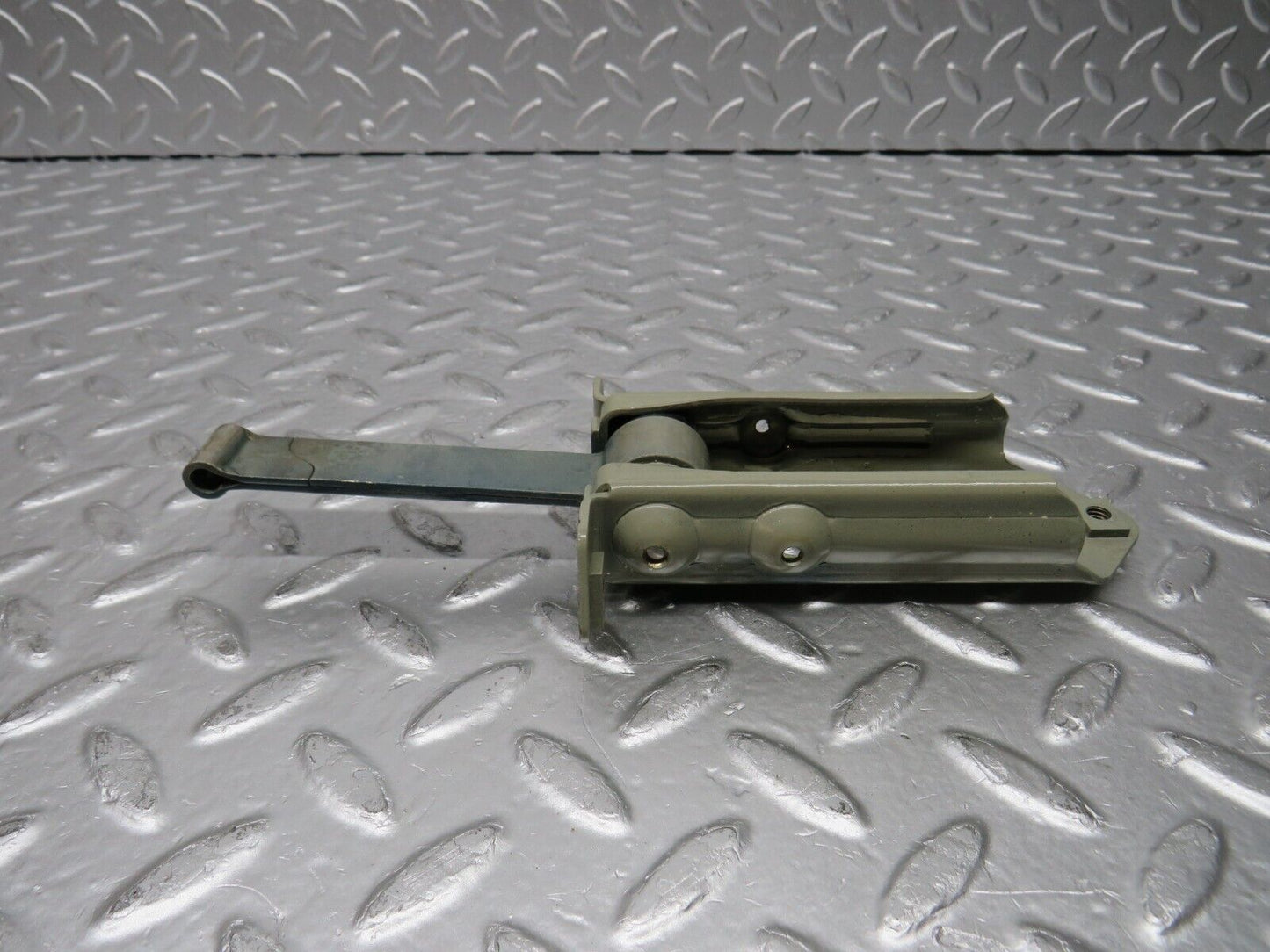 30678 Mercedes-Benz W201 190E 2.0L Door Safety Check Strap