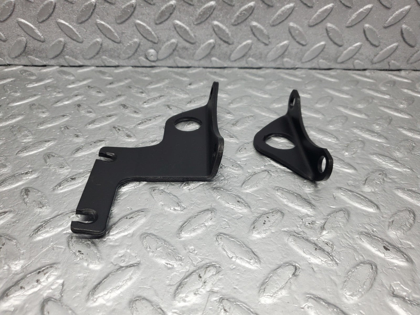 W112 engine lifting eyes hooks used OEM