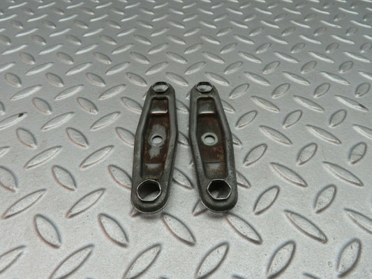 5639 Mercedes-Benz W124 230E Fuel Injector Nozzle Clamp Bracket