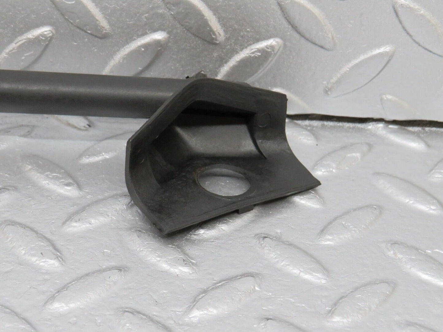40670 Mercedes-Benz W123 300D Wiper Mechanism Tray Water Drain