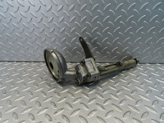 10952 Mercedes-Benz W115 220D Oil Pump