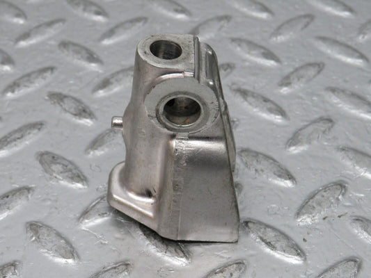 0277 Mercedes-Benz W123 220D Rocker Arm Support 6150550110