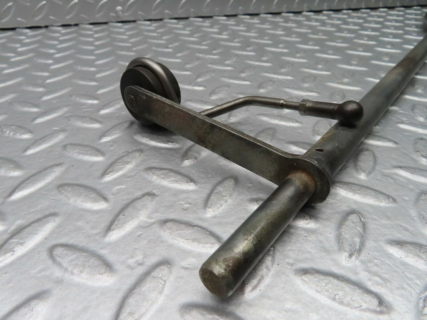 20708 Mercedes-Benz R107 450SL Accelerator Pedal Linkage