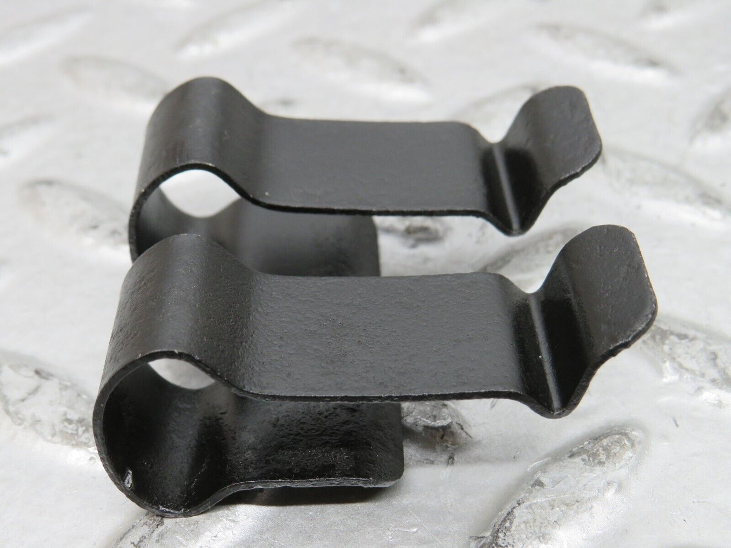 28514 Mercedes-Benz S123 Wagon Radiator Fan Shroud Cover Holder Set