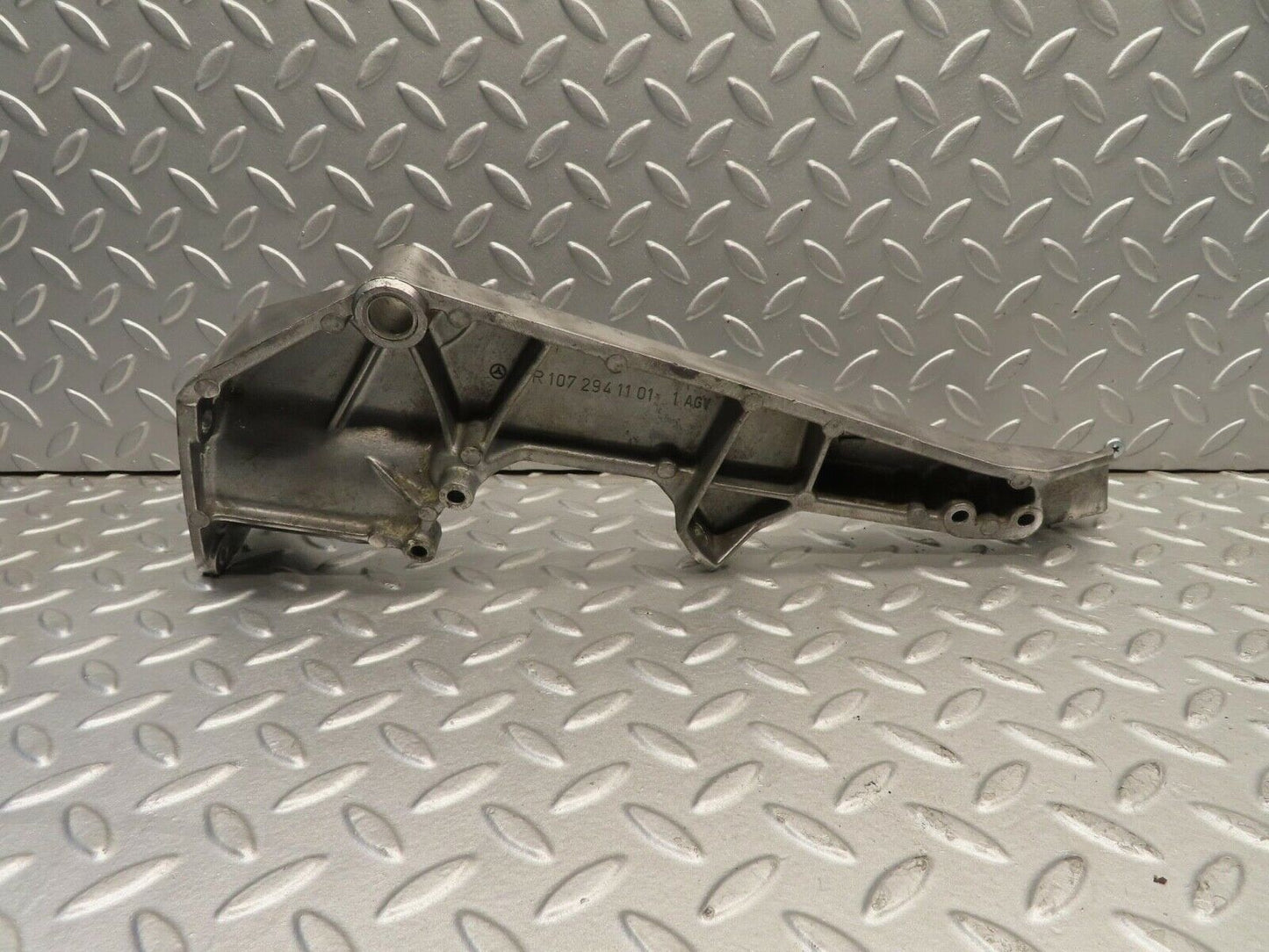 11708 Mercedes-Benz R107 450SL Brake Pedal Bracket 1072941101