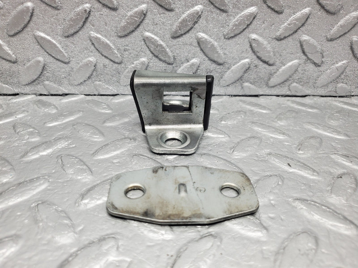 W201 Baby Benz door lock latch used OEM