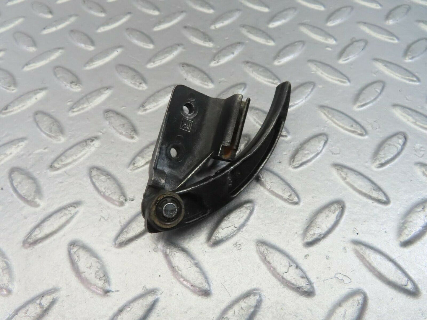 10757 Mercedes-Benz W123 230E Hood Opener Bonnet Opener Release