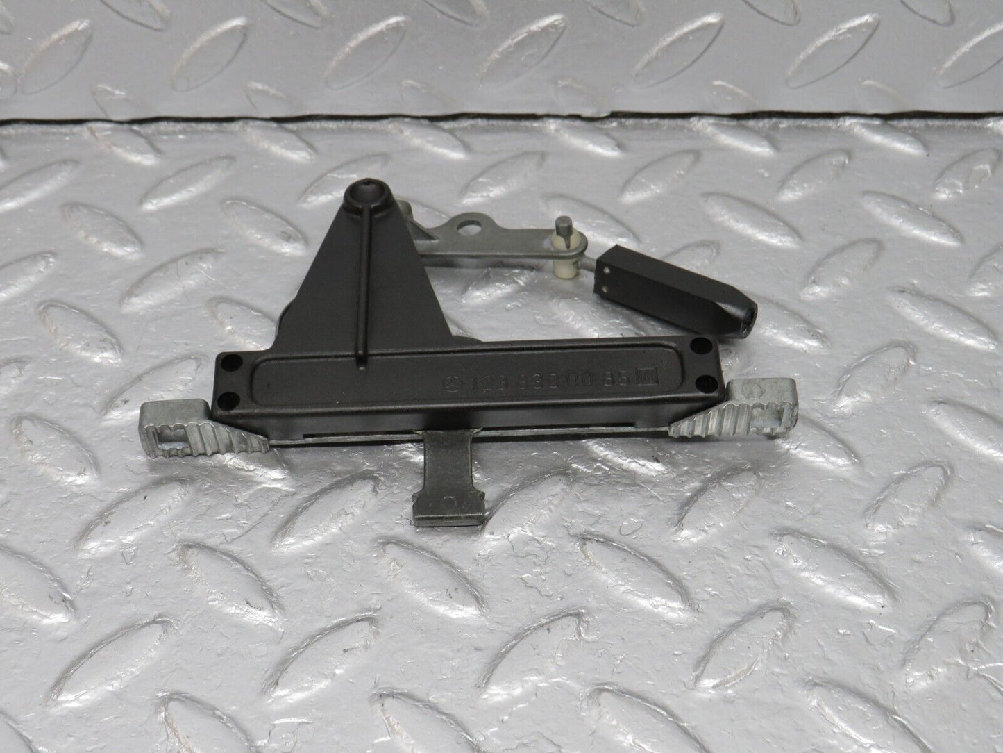 40673 Mercedes-Benz W123 300D Heater Control Switch 1238300085