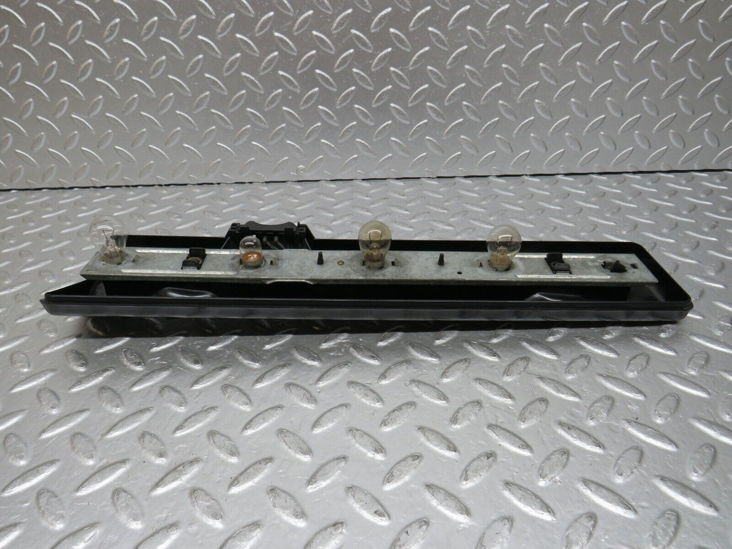 31052 Mercedes-Benz W123 200D Tail Light Bulb Holder Right Side 22064R