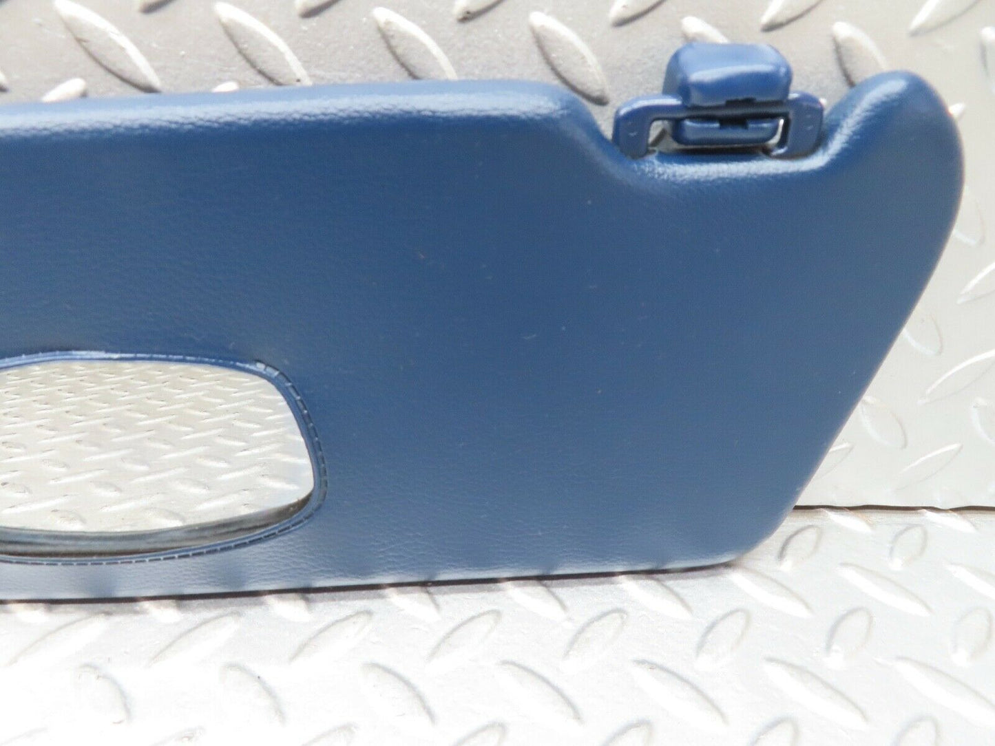 17531 Mercedes-Benz W116 450SEL Sun Visor Left Side Blue