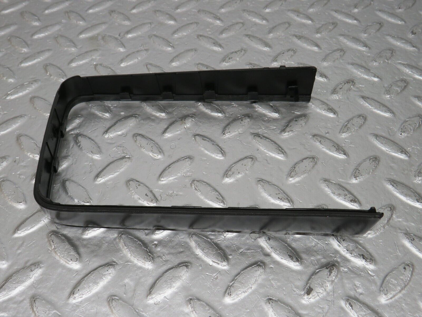 34198 Mercedes-Benz W124 260E Wing Mirror Housing Frame Right Side 166122