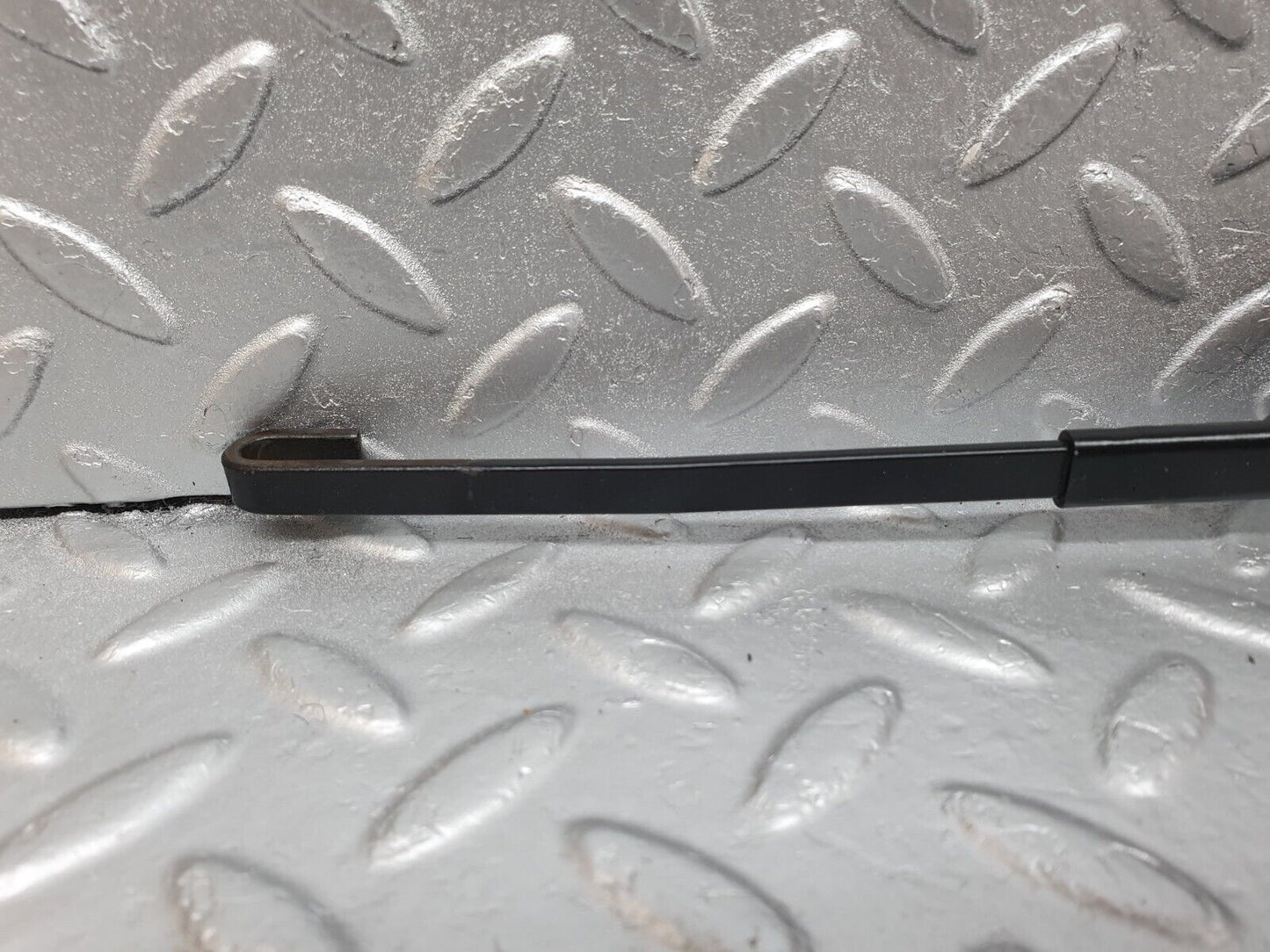 42341 Mercedes-Benz R129 320SL Coupe Wiper Arm Bosch