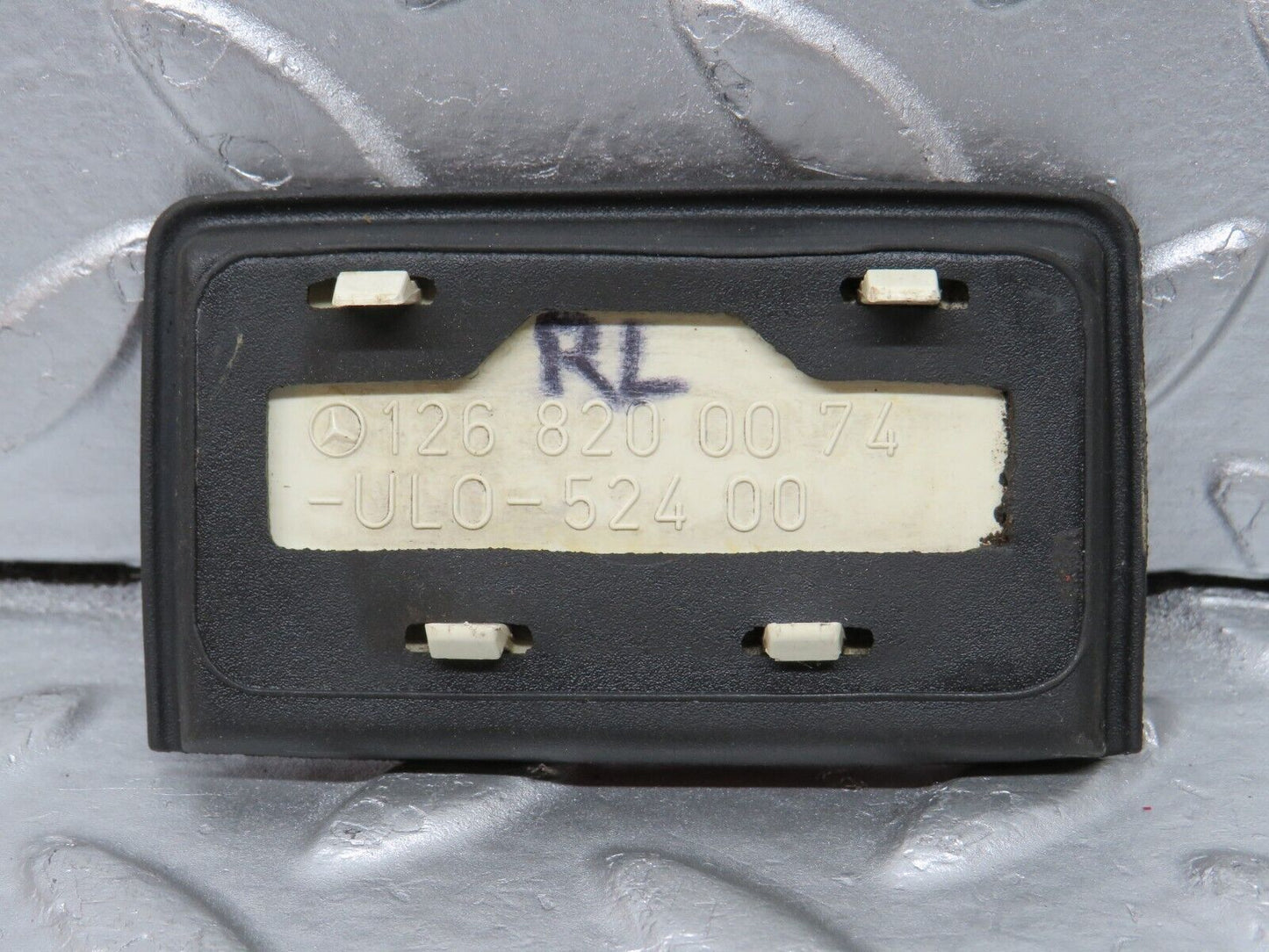 33962 Mercedes-Benz W126 380SE Door Reflector 1268200074