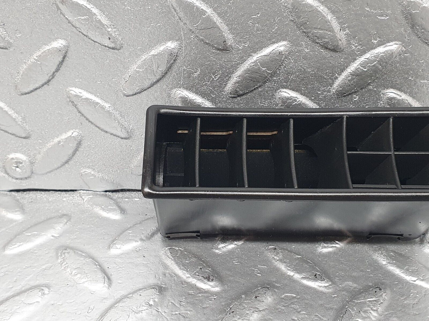 43586 Mercedes-Benz C126 380SEC Coupe Dashboard Air Vent Right Side 1268310842