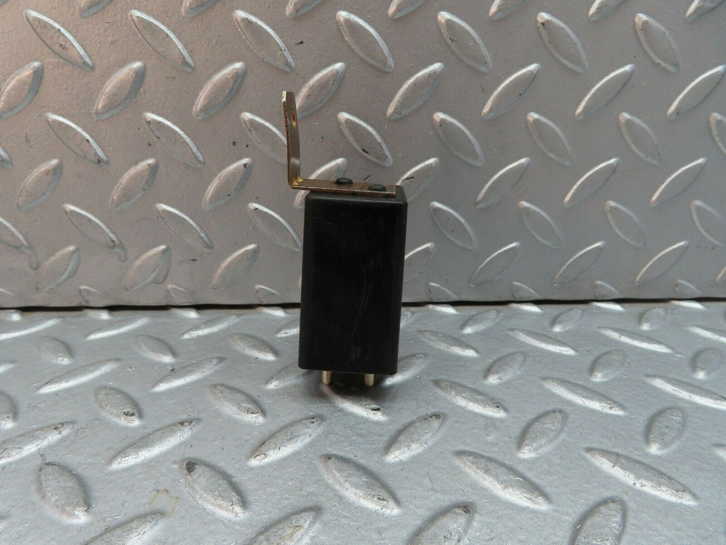 9575 Mercedes-Benz C123 280CE Coupe Rear Heated Window Relay 1078200010
