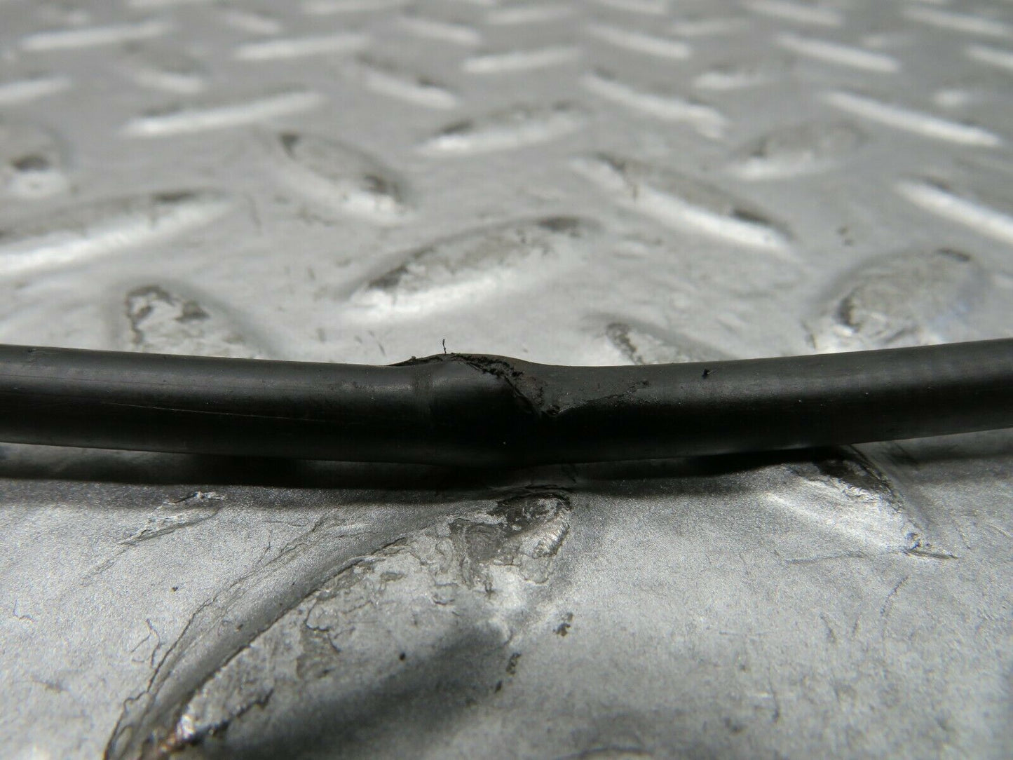 22198 Mercedes-Benz S123 280TE Wagon Bonnet Hood Release Cable