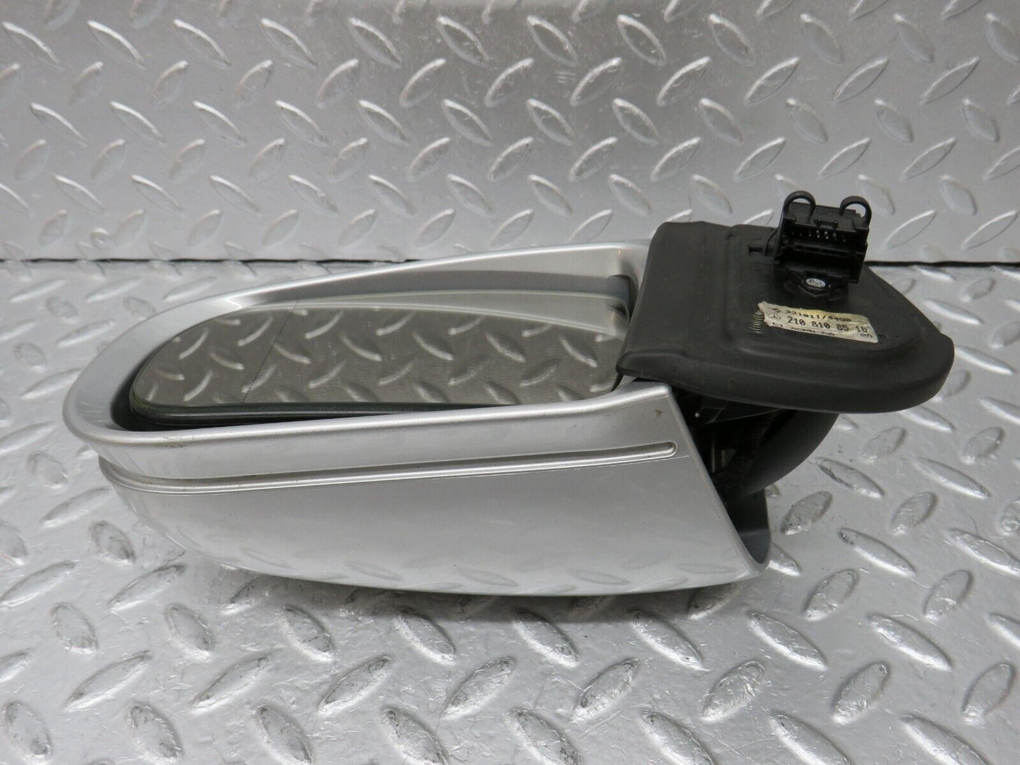 34830 Mercedes-Benz W210 320E Electric Wing Mirror Left Side 2108108516