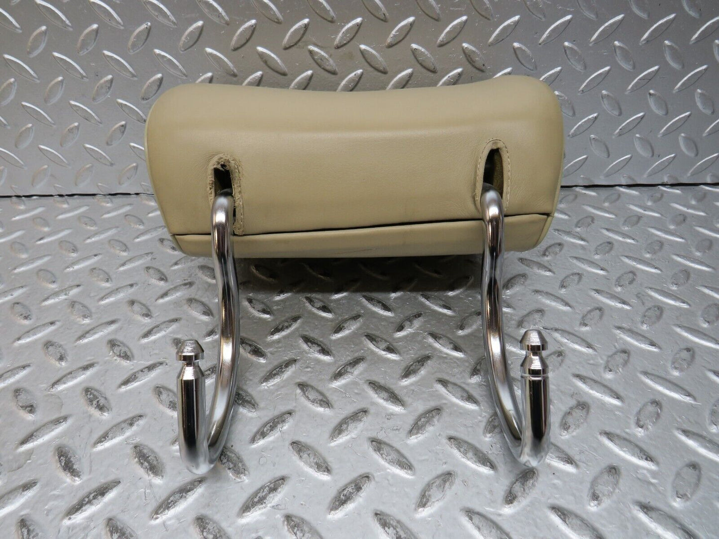 28936 Mercedes-Benz C124 320CE Coupe Rear Headrest Beige
