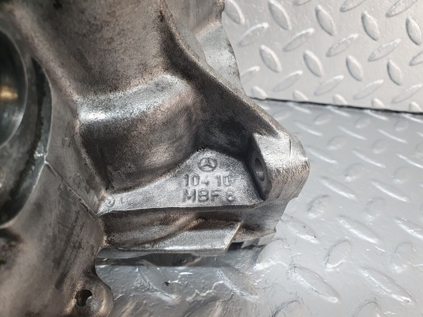 42460 Mercedes-Benz R129 320SL Coupe Water Pump 1032010101