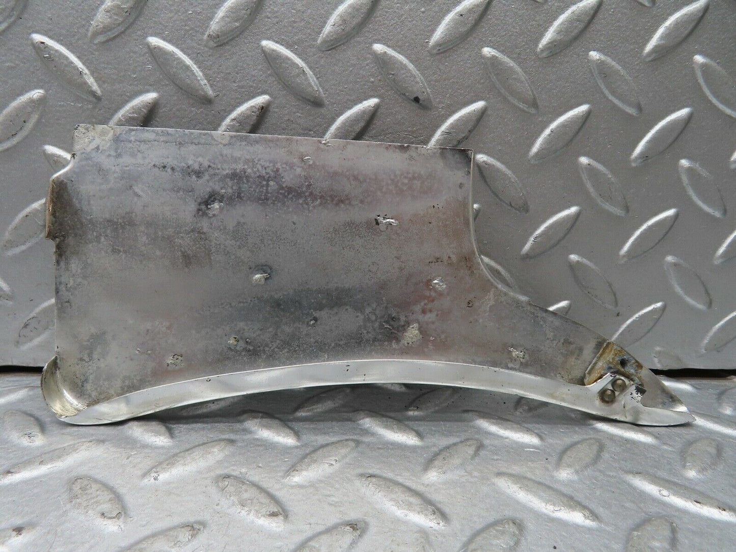 19008 Mercedes-Benz W120 W121 Ponton Air Intake Chrome Cover Left Side