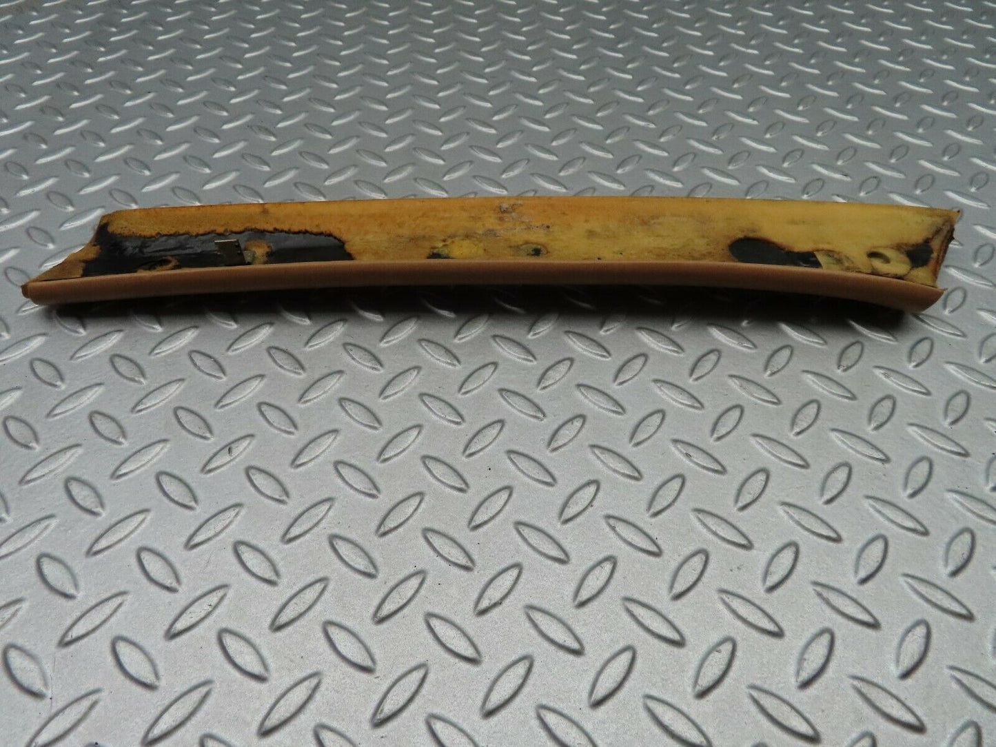5672 Mercedes-Benz W123 200 A Pillar Cover Right Side