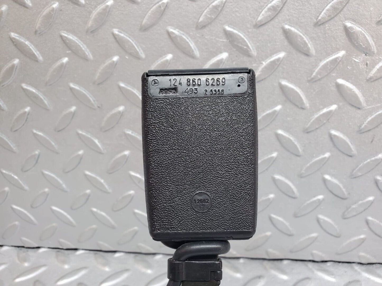 44837 Mercedes-Benz W124 220E Front Right Seat Belt With Buckle 1248600686