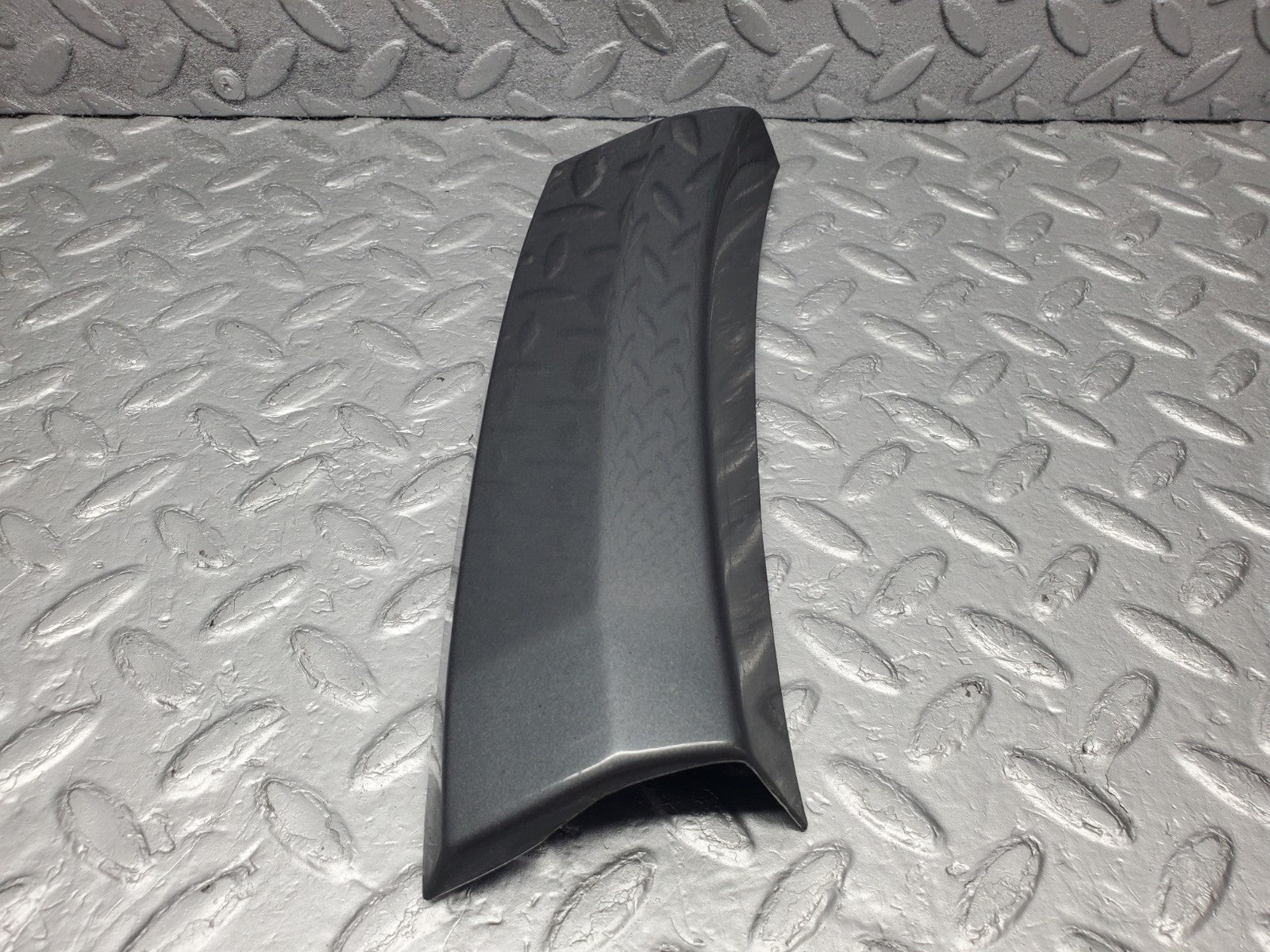 W201 Baby Benz front left fender wing moulding used OEM