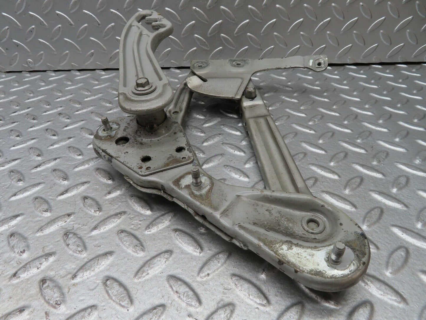 19478 Mercedes-Benz C140 CL420 Coupe Bonnet Hinge Right Side 1298800228