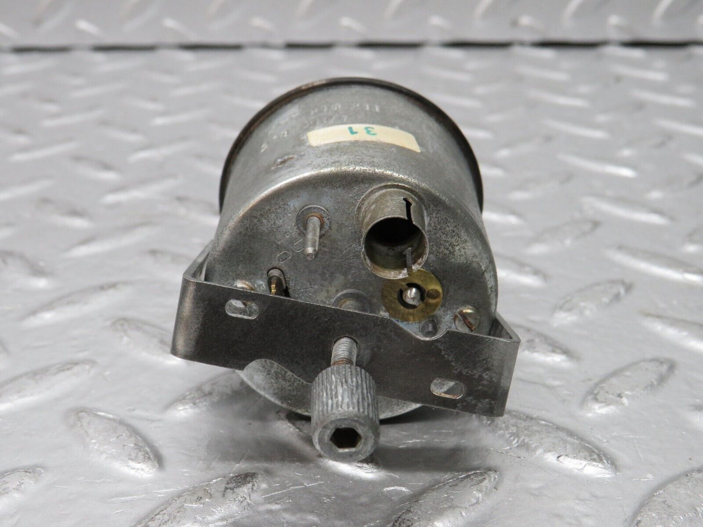30048 Porsche 924 Dashboard Clock VDO 477919211