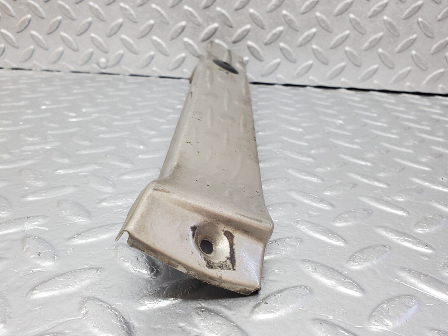 45661 Mercedes-Benz W126 420SE Under Headlight Trim Right Side
