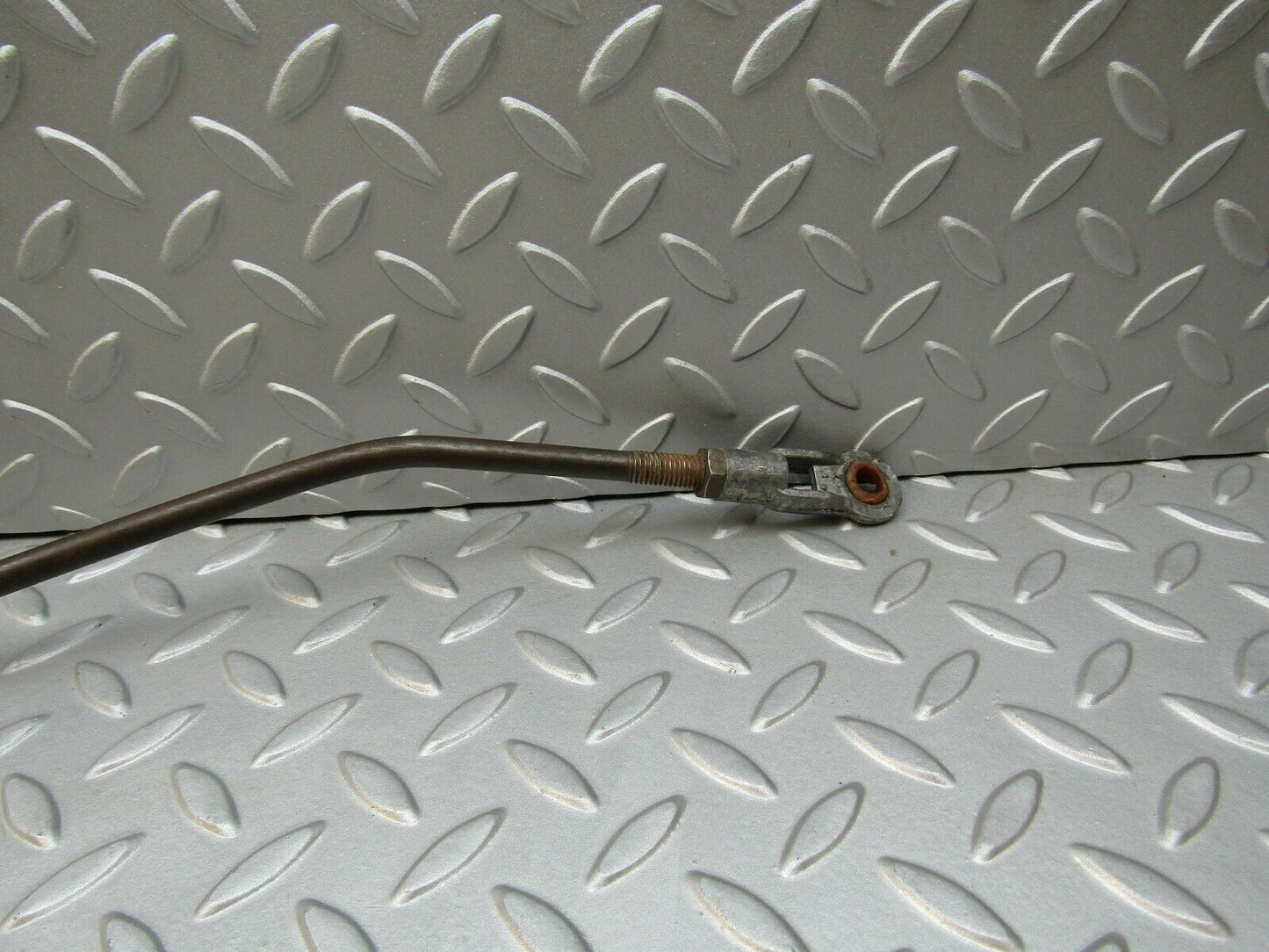 3293 Mercedes-Benz W115 220D Manual Gear Shift Linkage 3-4 0009920510