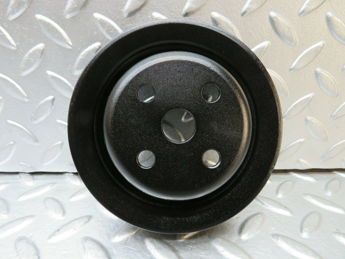 22859 Mercedes-Benz C107 450SLC Coupe Water Pump Pulley