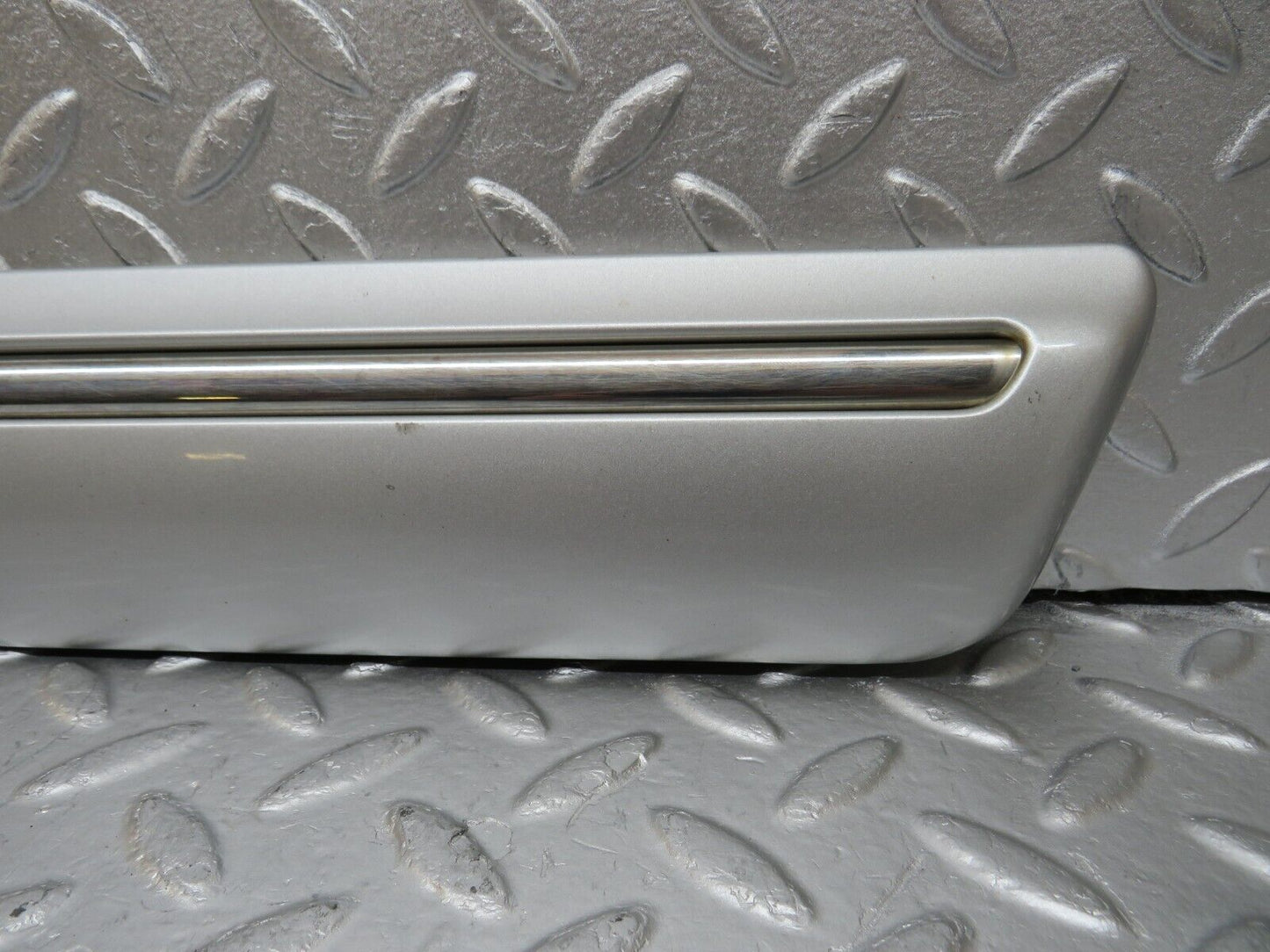 34716 Mercedes-Benz W210 320E Rear Left Door Centre Moulding Trim 2106900582