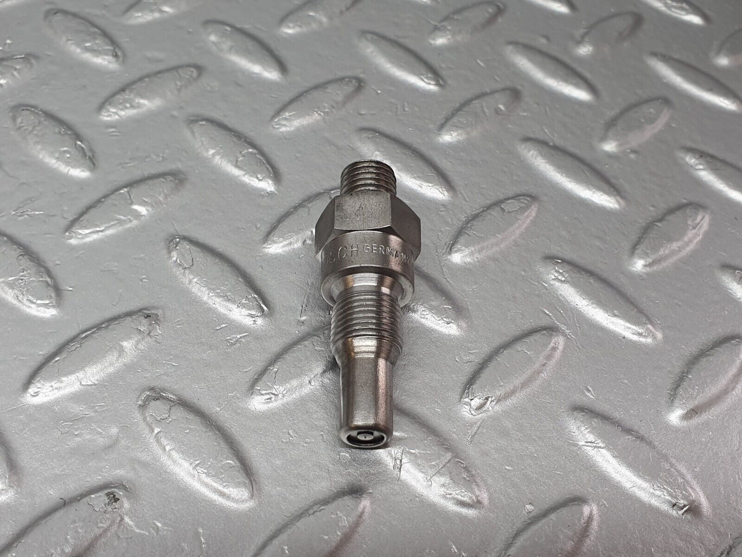 43364 Mercedes-Benz W108 280SE Fuel Injector Bosch DC8C45R2