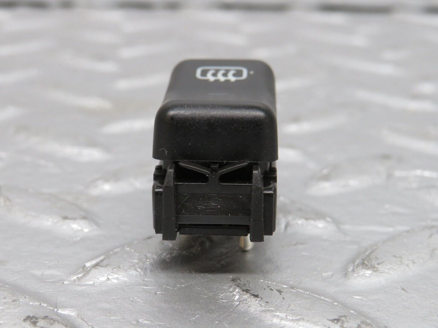 39639 Mercedes-Benz R129 320SL Coupe Rear Windscreen Defroster Switch 1298212351