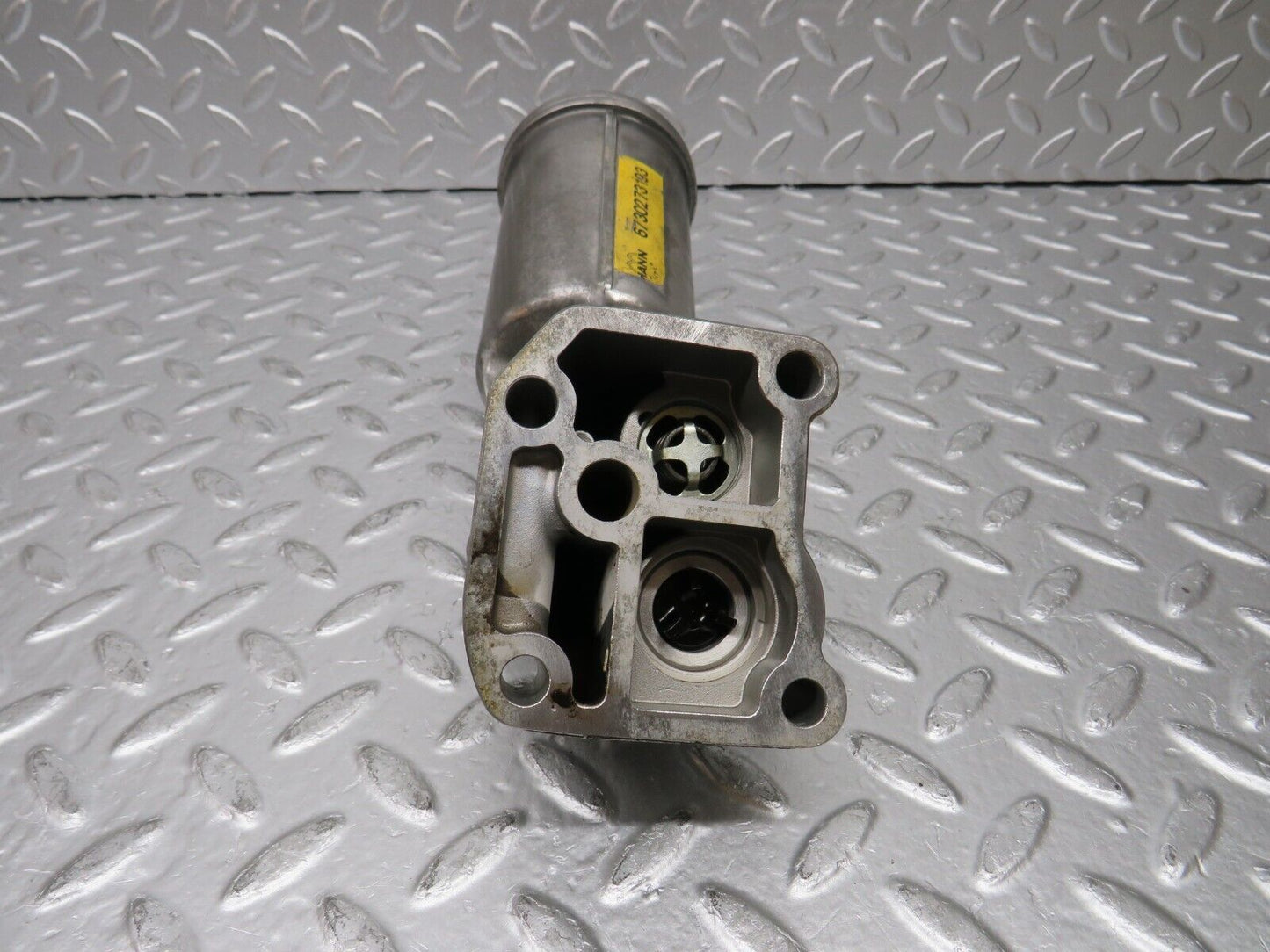 30823 Mercedes-Benz W201 190E 2.0L Oil Filter Housing 1021801211 1021840325