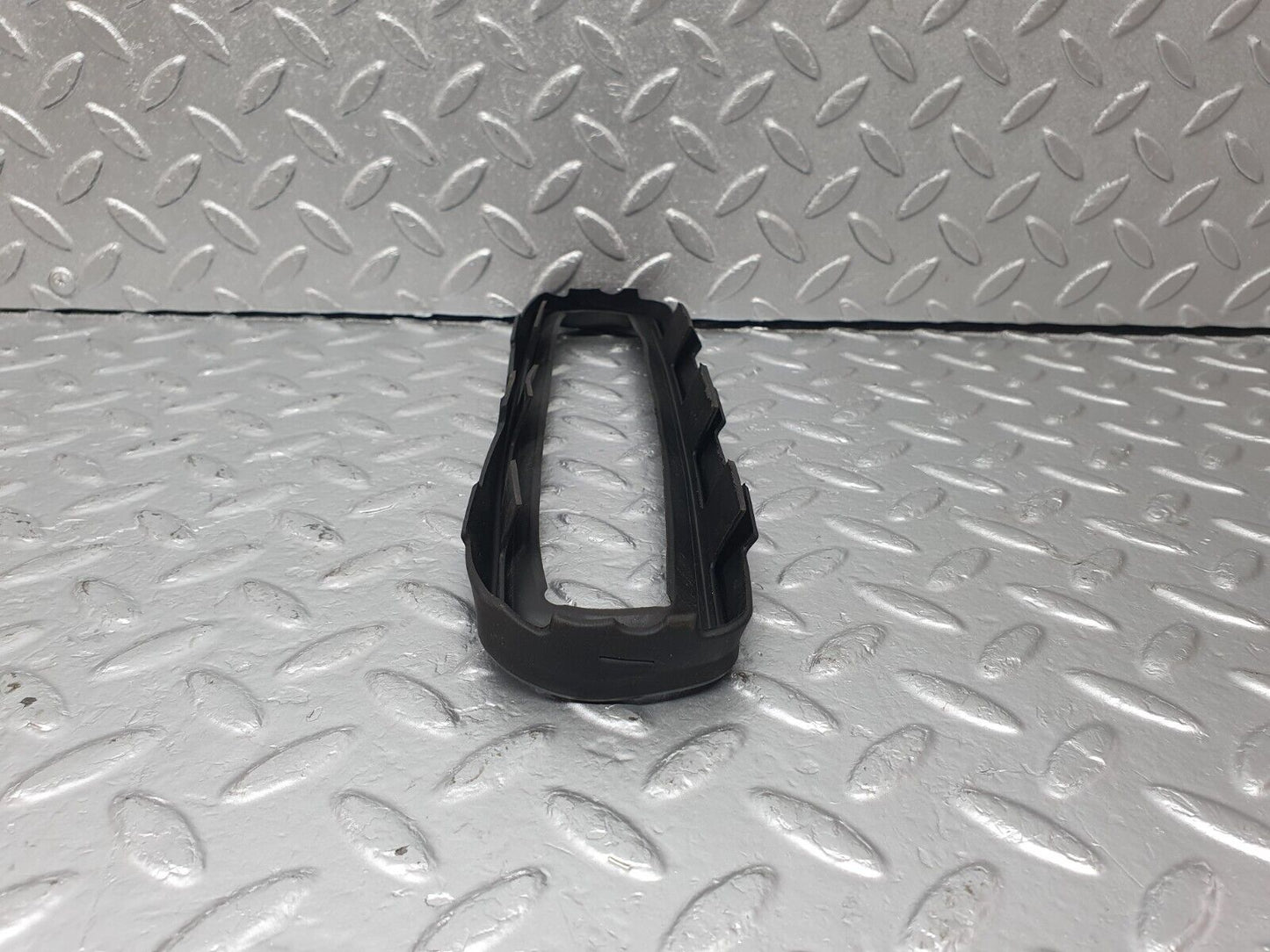 42600 Mercedes-Benz R129 320SL Coupe Heater Blower Rubber Seal
