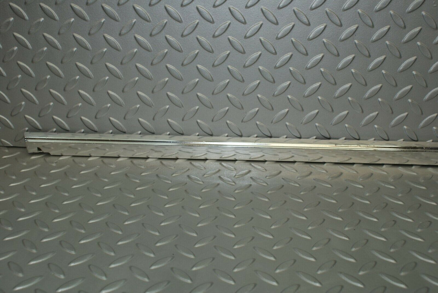 3125 Mercedes-Benz W115 220D Rear Left Door Chrome Moulding Trim