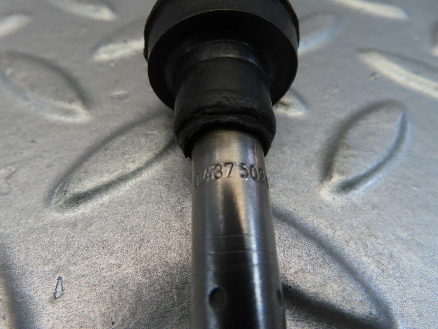 11039 Mercedes-Benz R107 W116 Fuel Injector Bosch 0437502010