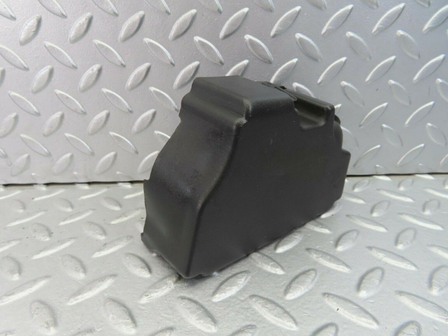 9948 Mercedes-Benz C123 230CE Coupe Fuse Box Relay Cover 1235450146