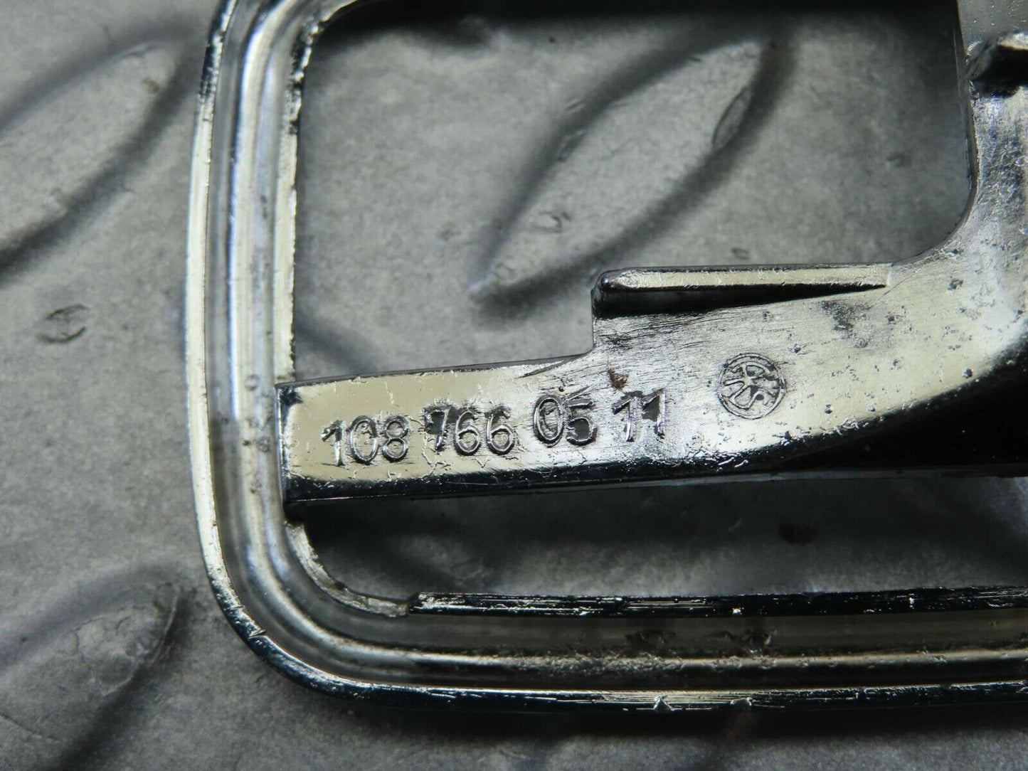 8882 Mercedes-Benz W108 Chrome Frame For Door Opener Left 1087660511